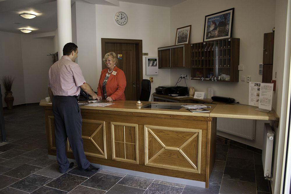 Pytloun Wellness Hotel Hasistejn Misto Экстерьер фото