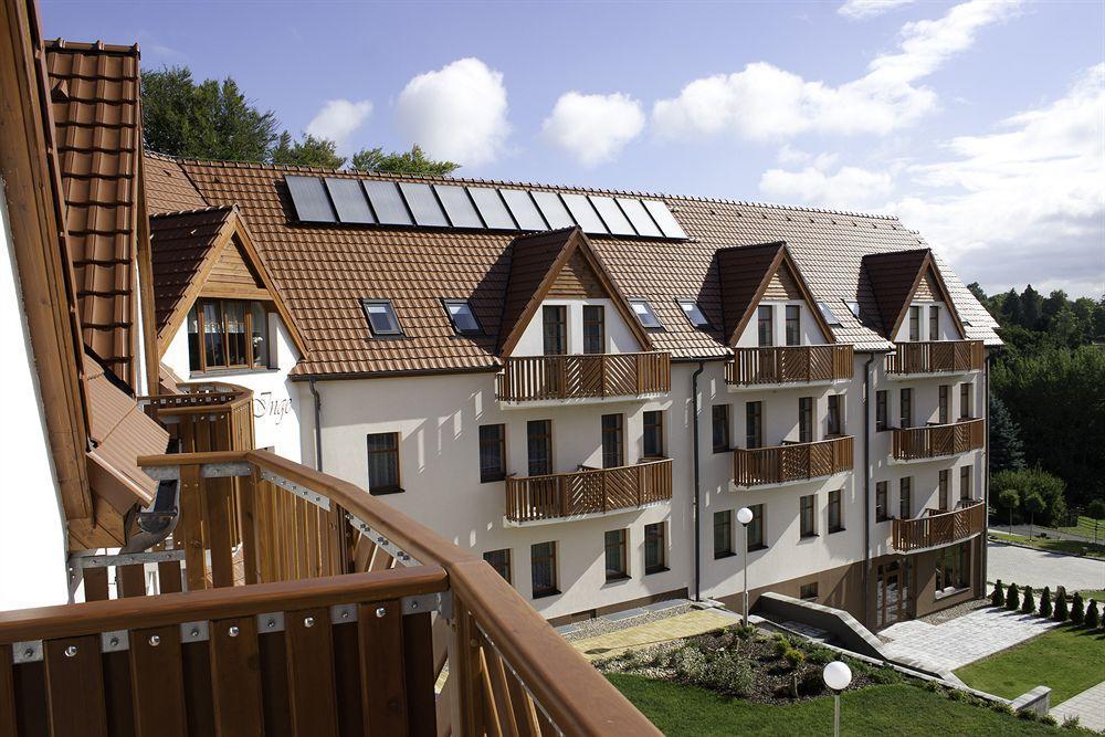 Pytloun Wellness Hotel Hasistejn Misto Экстерьер фото